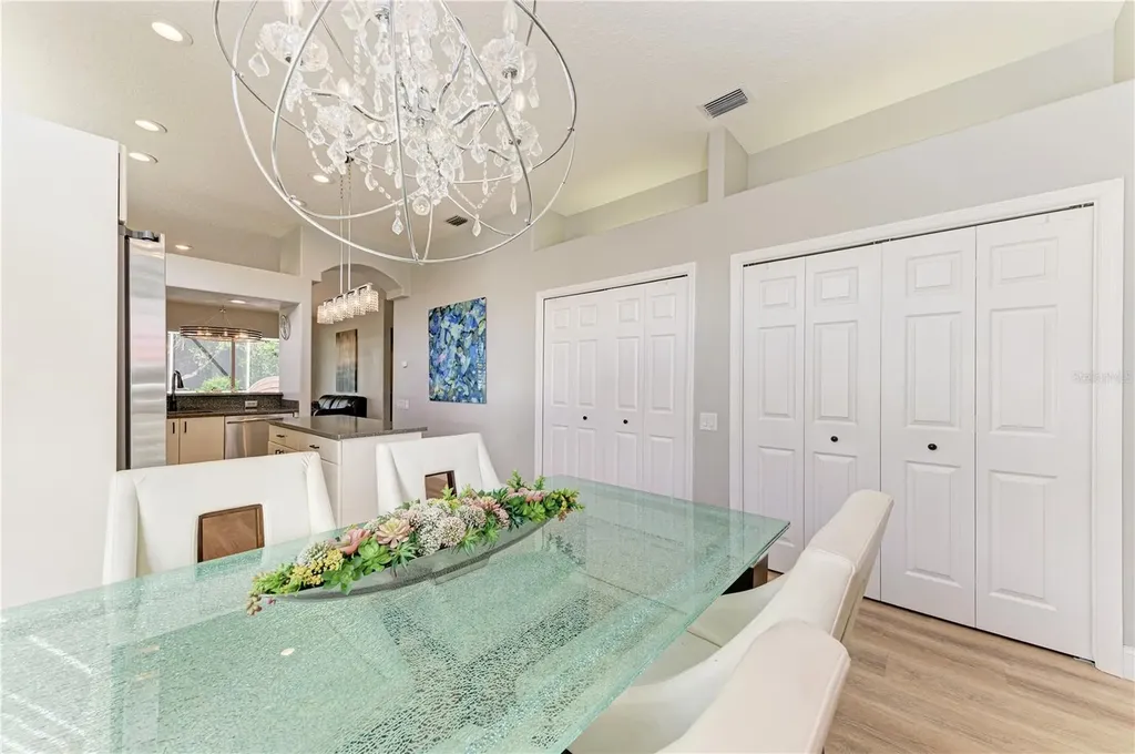 6622 Oakbrooke Circle Bradenton FL 34202