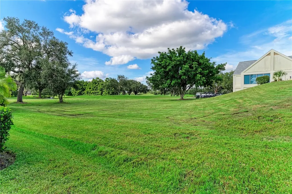 6622 Oakbrooke Circle Bradenton FL 34202