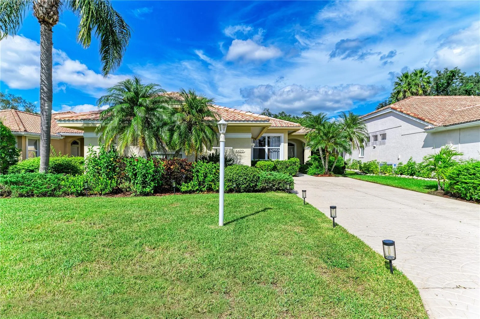 6622 Oakbrooke Circle Bradenton FL 34202