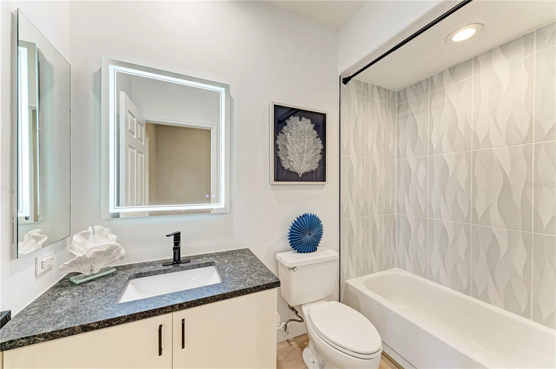 6622 Oakbrooke Circle Bradenton FL 34202