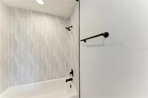 6622 Oakbrooke Circle Bradenton FL 34202