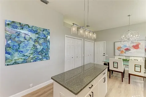 6622 Oakbrooke Circle Bradenton FL 34202