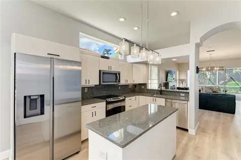 6622 Oakbrooke Circle Bradenton FL 34202