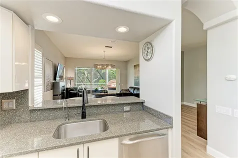 6622 Oakbrooke Circle Bradenton FL 34202