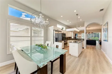 6622 Oakbrooke Circle Bradenton FL 34202