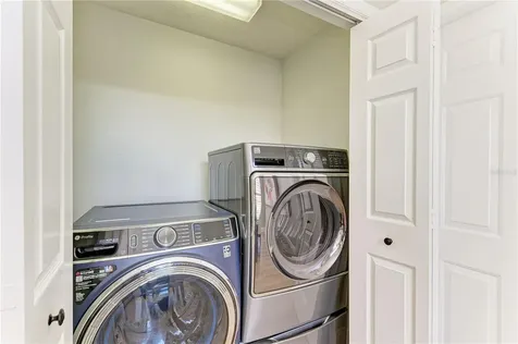 6622 Oakbrooke Circle Bradenton FL 34202