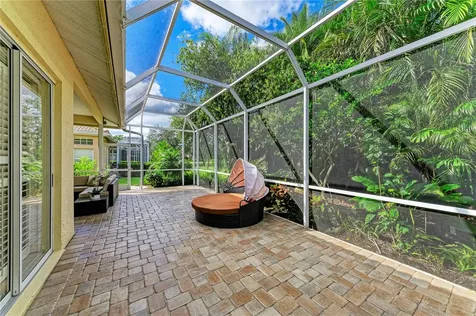 6622 Oakbrooke Circle Bradenton FL 34202