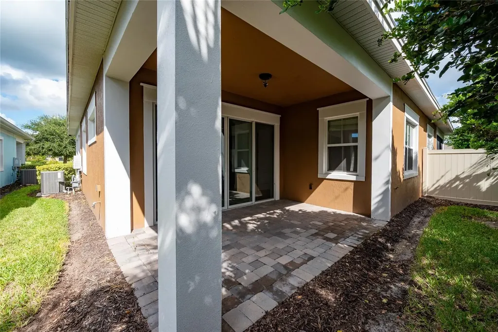 2491 Yellow Brick Road St Cloud FL 34772