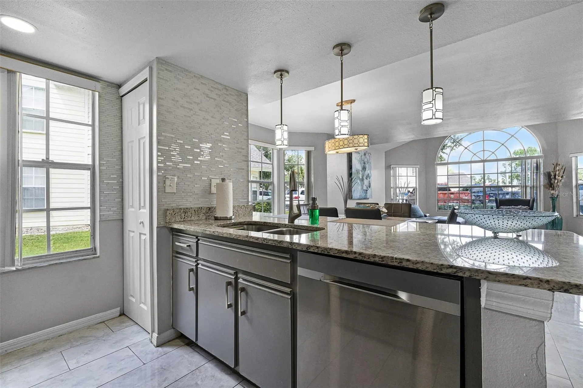 5017 Laguna Bay Circle Kissimmee FL 34746