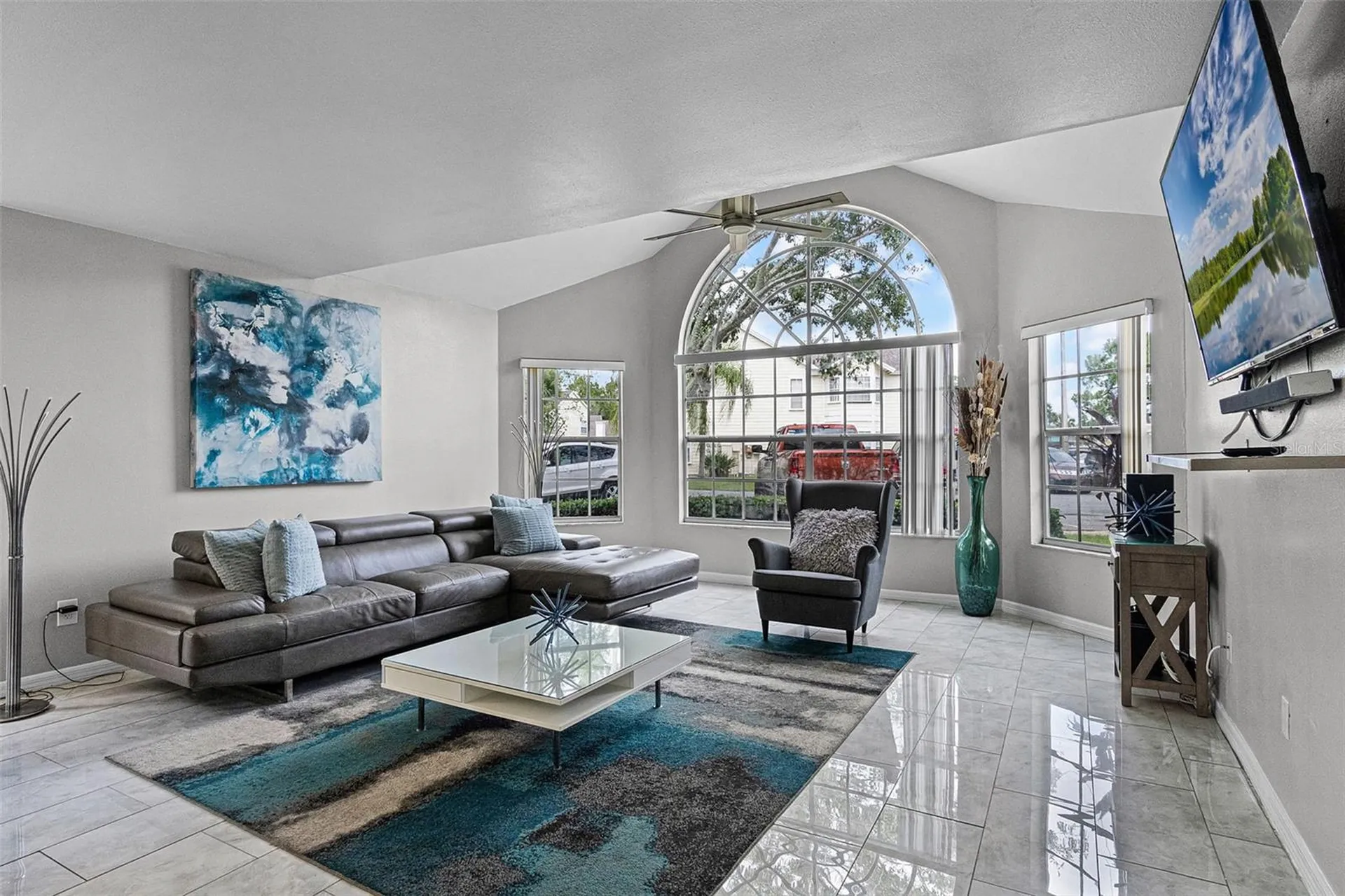 5017 Laguna Bay Circle Kissimmee FL 34746