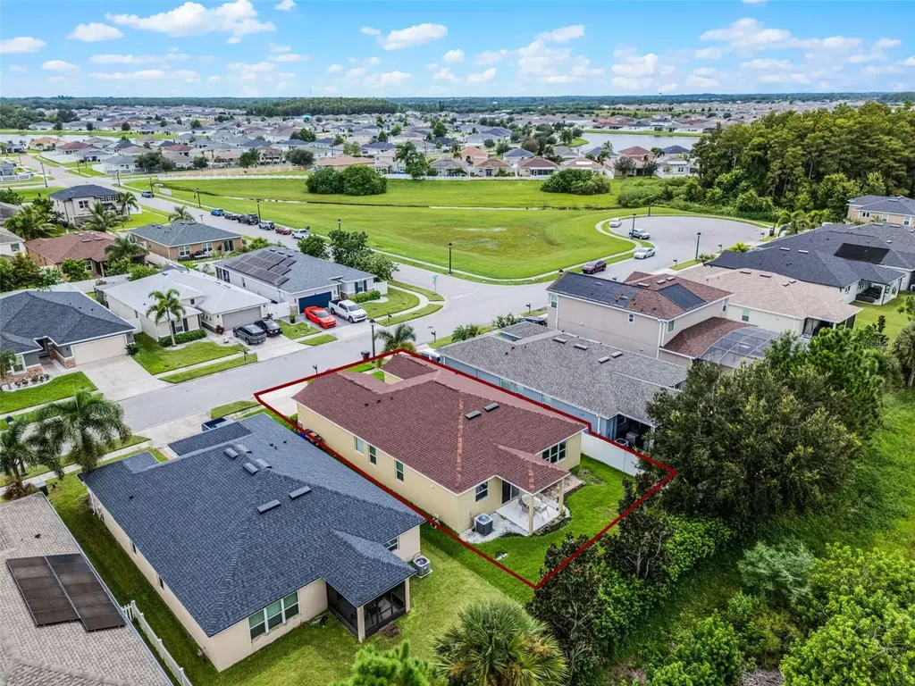 2815 Shelburne Way St Cloud FL 34772
