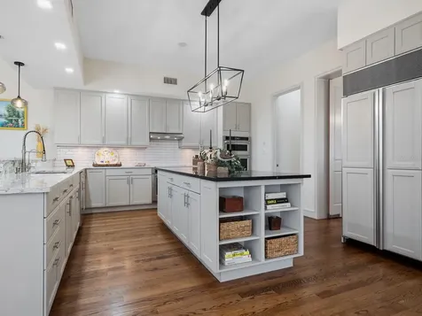 5800 Tidewood Avenue Sarasota FL 34231