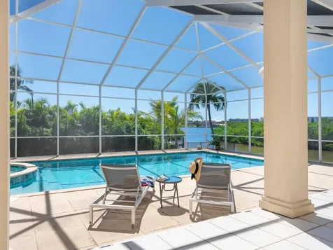 5800 Tidewood Avenue Sarasota FL 34231
