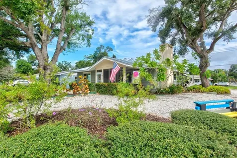 1602 18th Avenue W Bradenton FL 34205