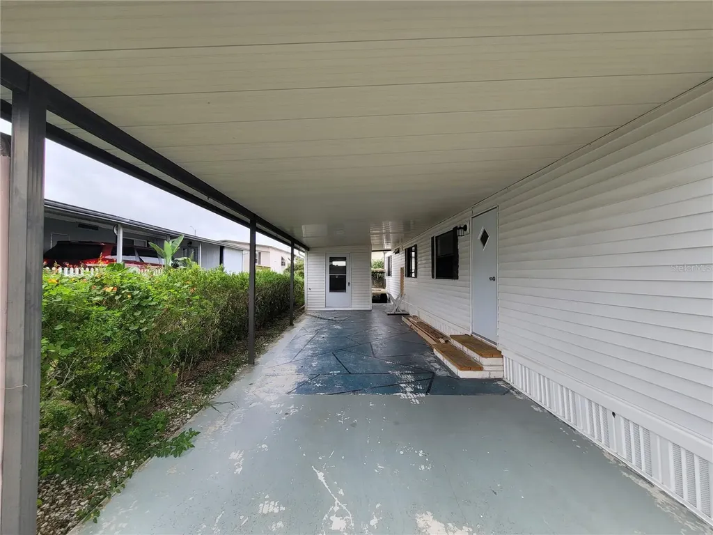 7128 El Torro Street Zephyrhills FL 33541
