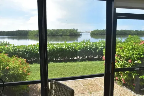 1520 Pelican Point Drive Sarasota FL 34231