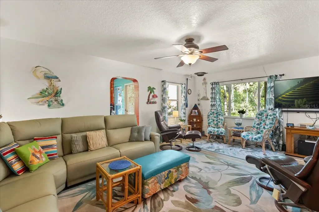 895 Nixon Lane Port Orange FL 32129