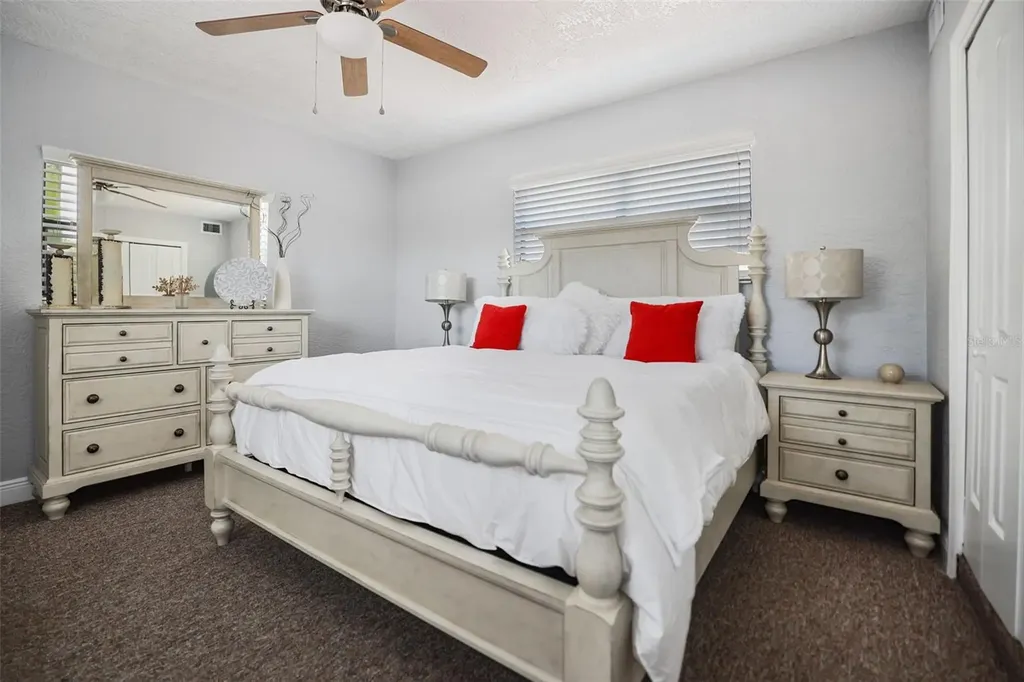 2035 28th Street S St Petersburg FL 33712