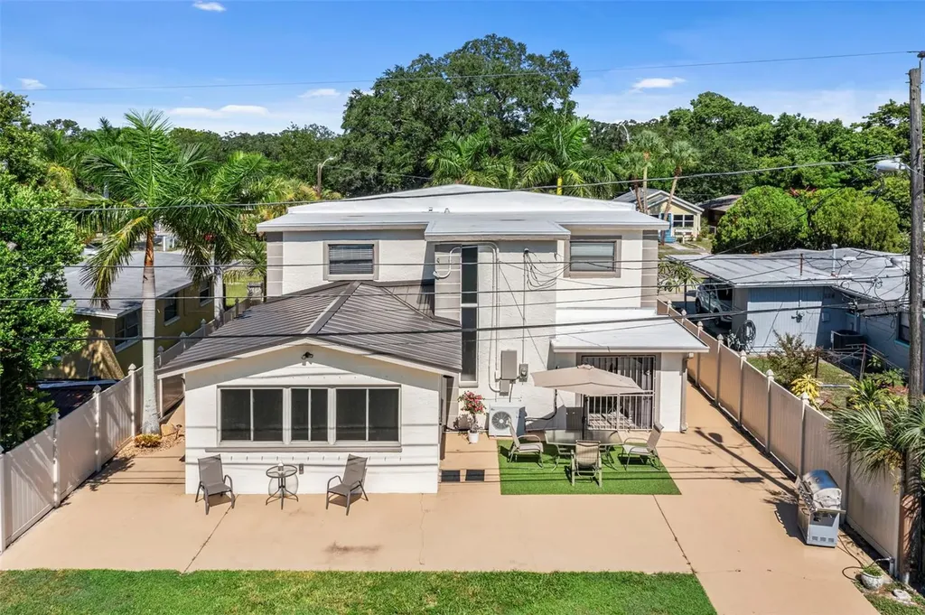 2035 28th Street S St Petersburg FL 33712