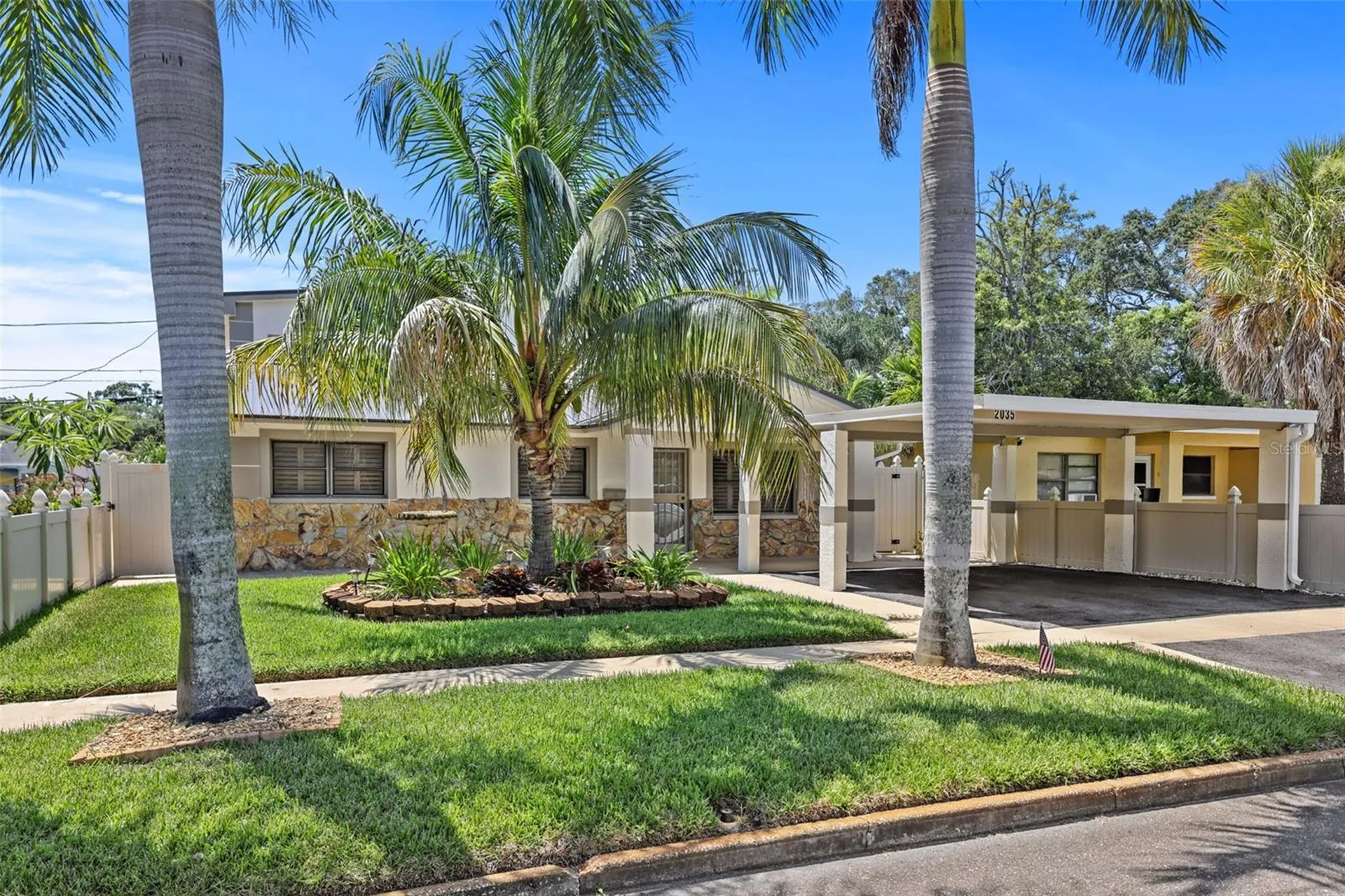 2035 28th Street S St Petersburg FL 33712