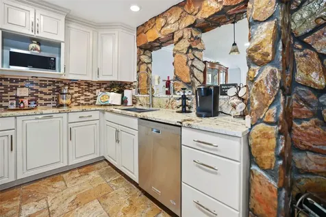 2035 28th Street S St Petersburg FL 33712