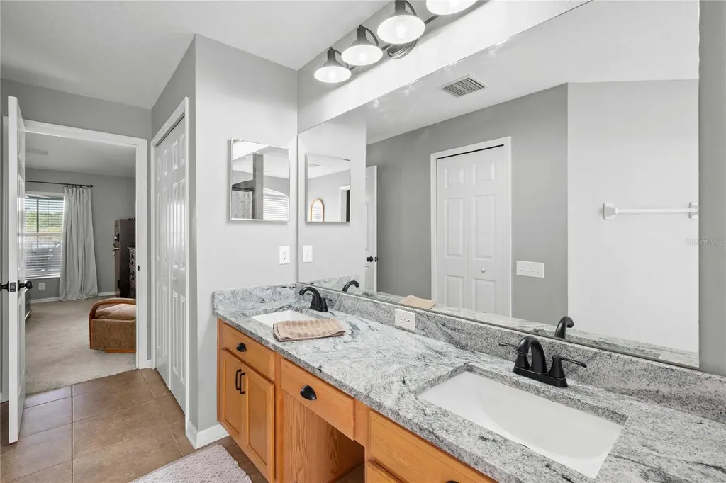 1552 Avondale Ridge Drive Plant City FL 33567