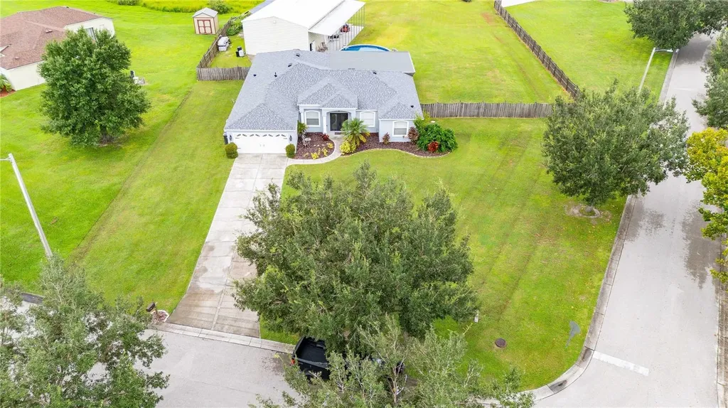 1552 Avondale Ridge Drive Plant City FL 33567