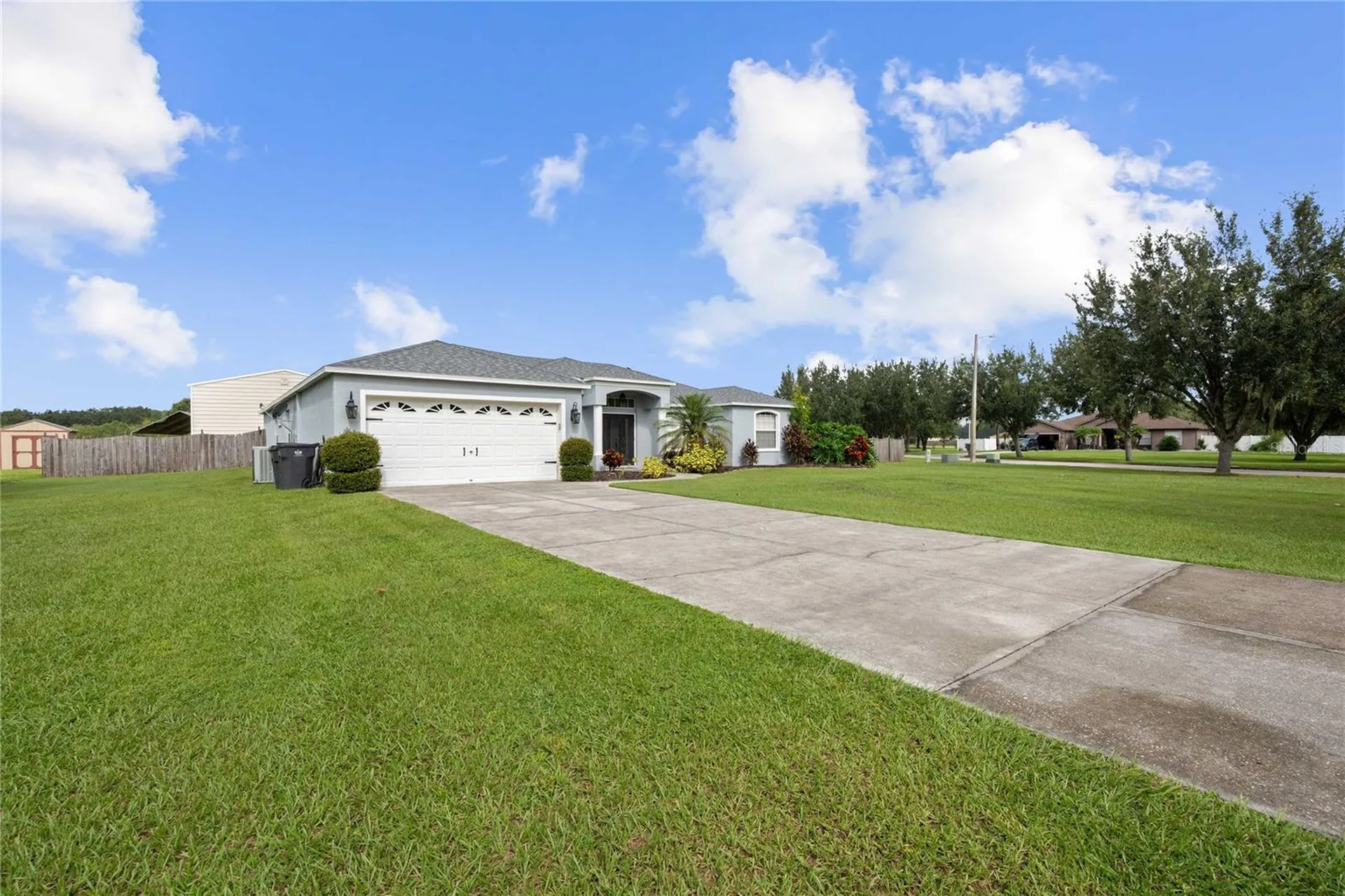 1552 Avondale Ridge Drive Plant City FL 33567