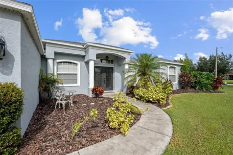 1552 Avondale Ridge Drive Plant City FL 33567