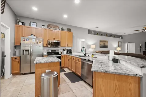 1552 Avondale Ridge Drive Plant City FL 33567