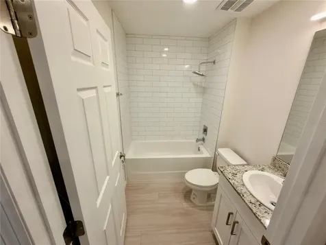 2124 Penny Lane Kissimmee FL 34741