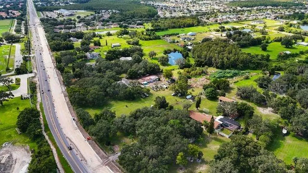 4121 Boggy Creek Road Kissimmee FL 34744