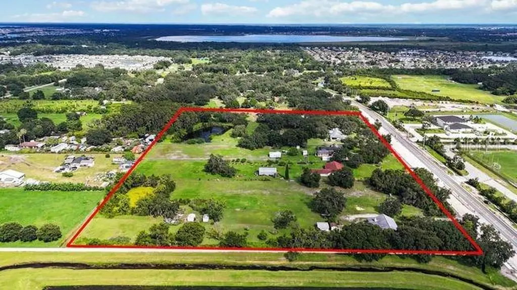 4121 Boggy Creek Road Kissimmee FL 34744