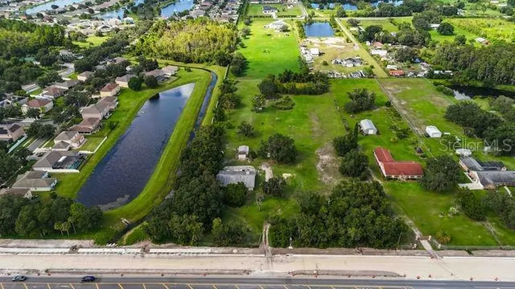 4121 Boggy Creek Road Kissimmee FL 34744