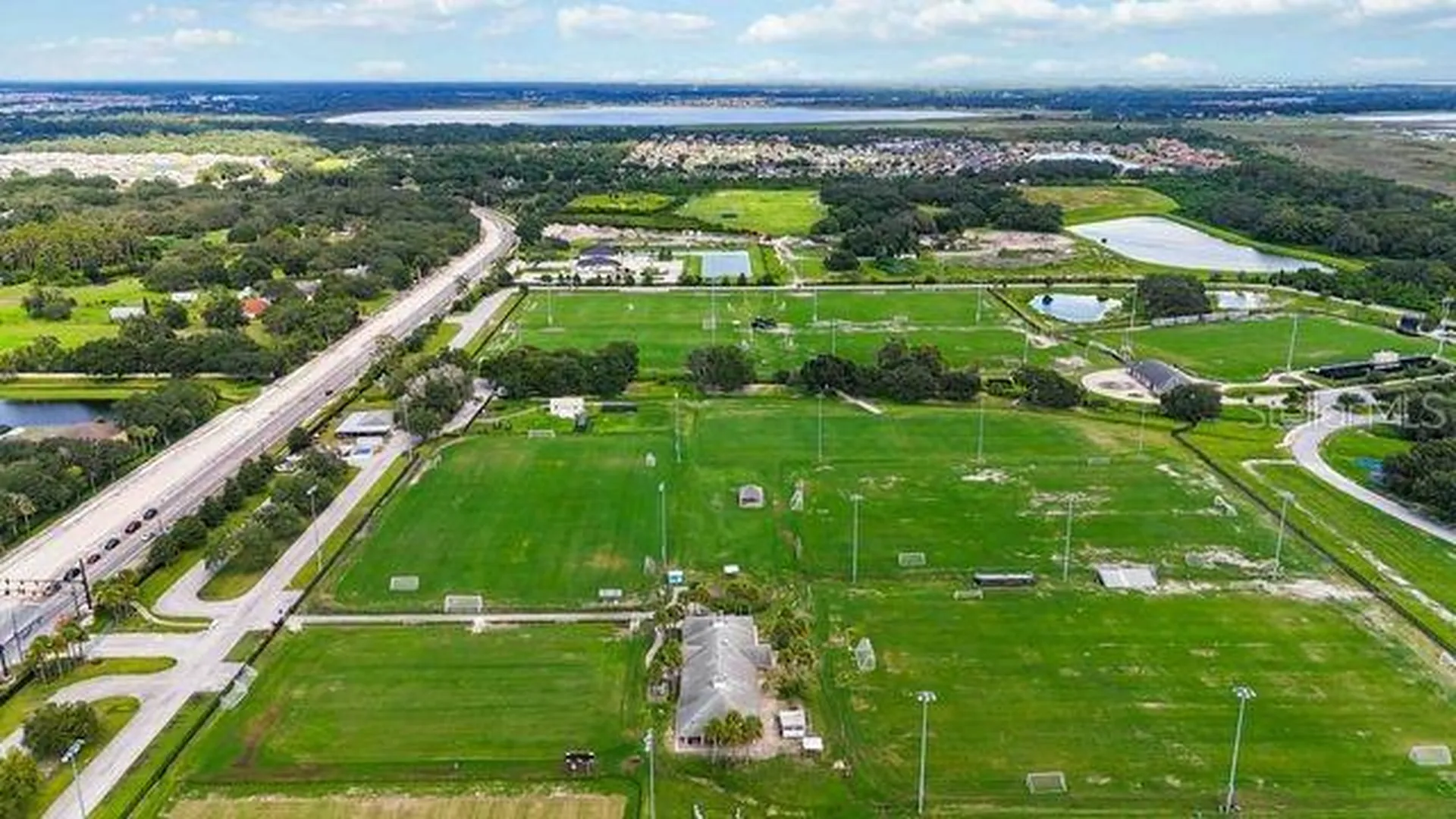 4121 Boggy Creek Road Kissimmee FL 34744