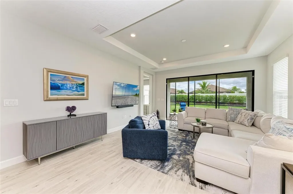 4741 Tortona Court Bradenton FL 34211