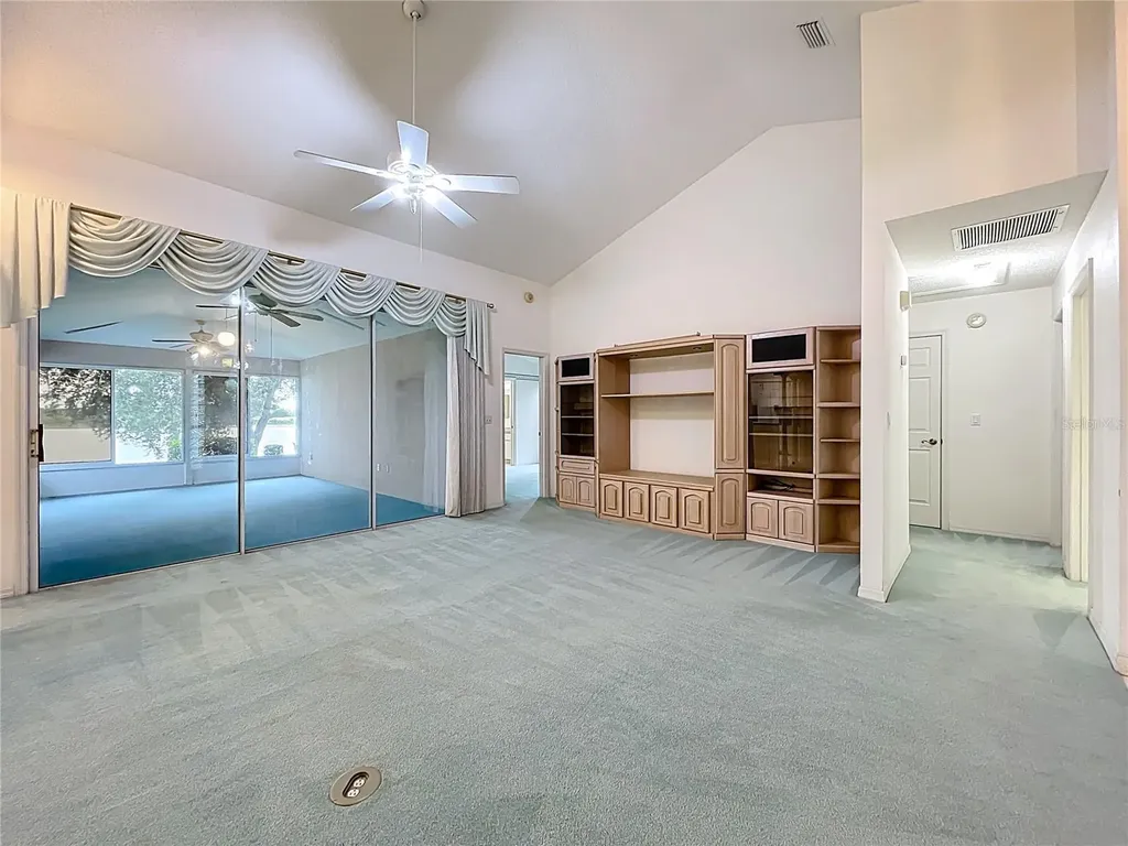 5518 Queen Victoria Drive Leesburg FL 34748