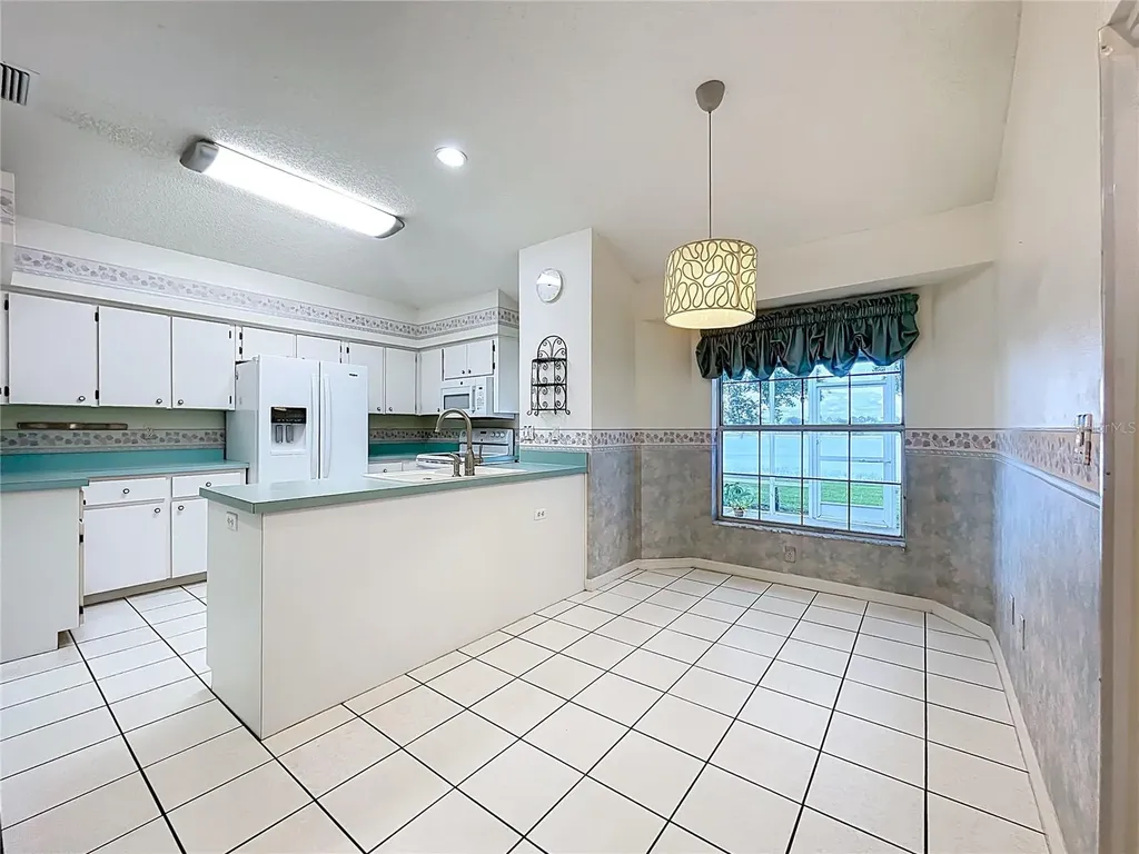 5518 Queen Victoria Drive Leesburg FL 34748