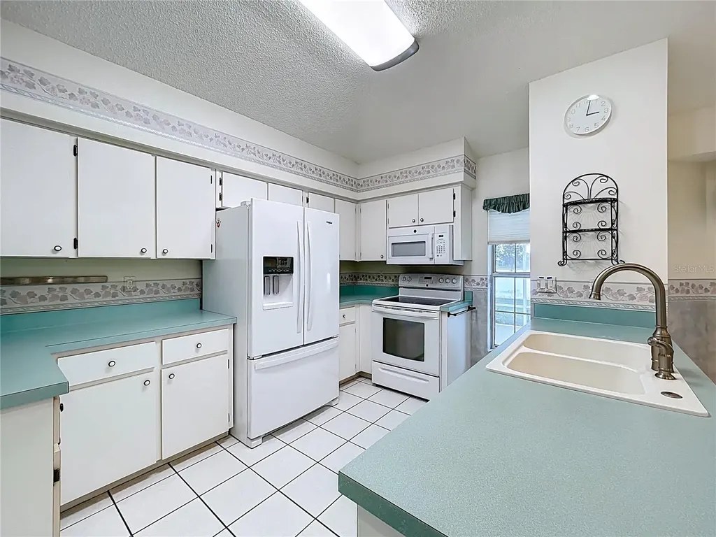 5518 Queen Victoria Drive Leesburg FL 34748