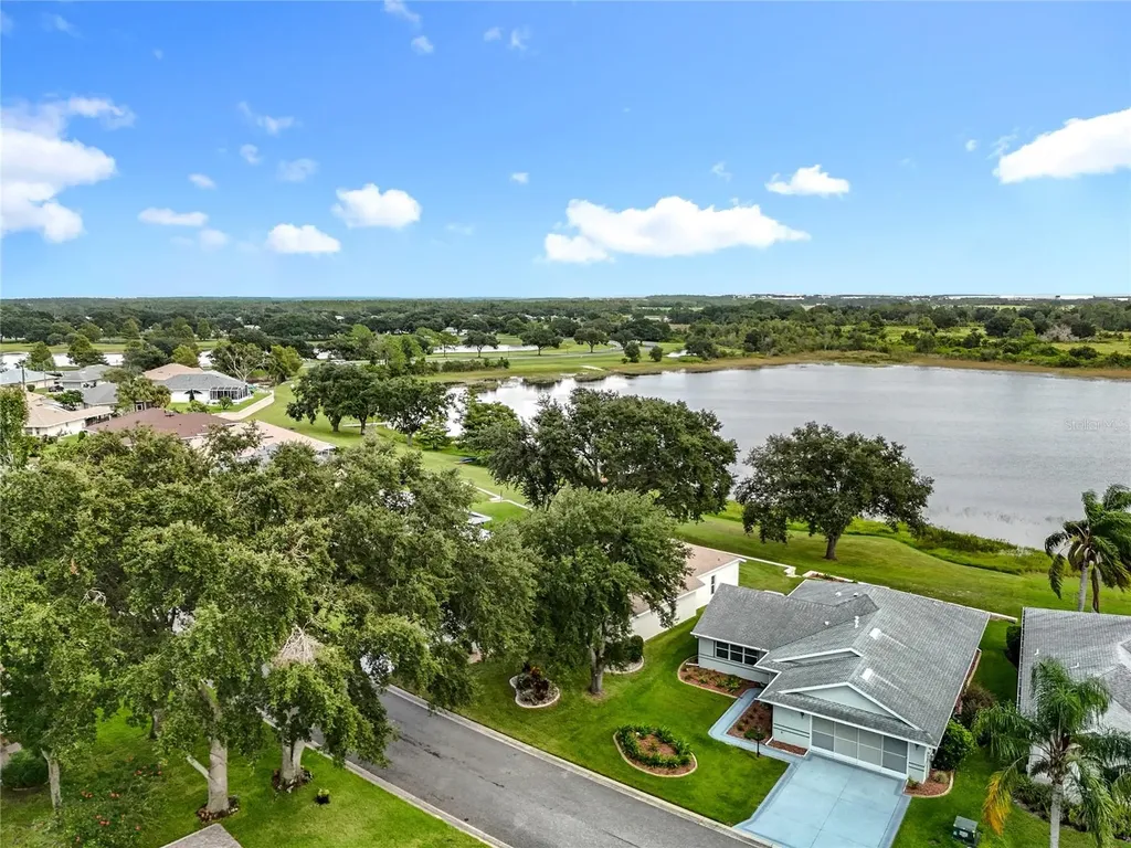 5518 Queen Victoria Drive Leesburg FL 34748