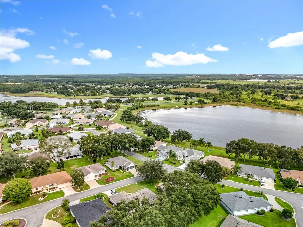 5518 Queen Victoria Drive Leesburg FL 34748