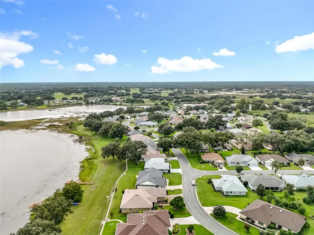 5518 Queen Victoria Drive Leesburg FL 34748