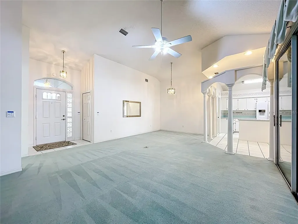 5518 Queen Victoria Drive Leesburg FL 34748