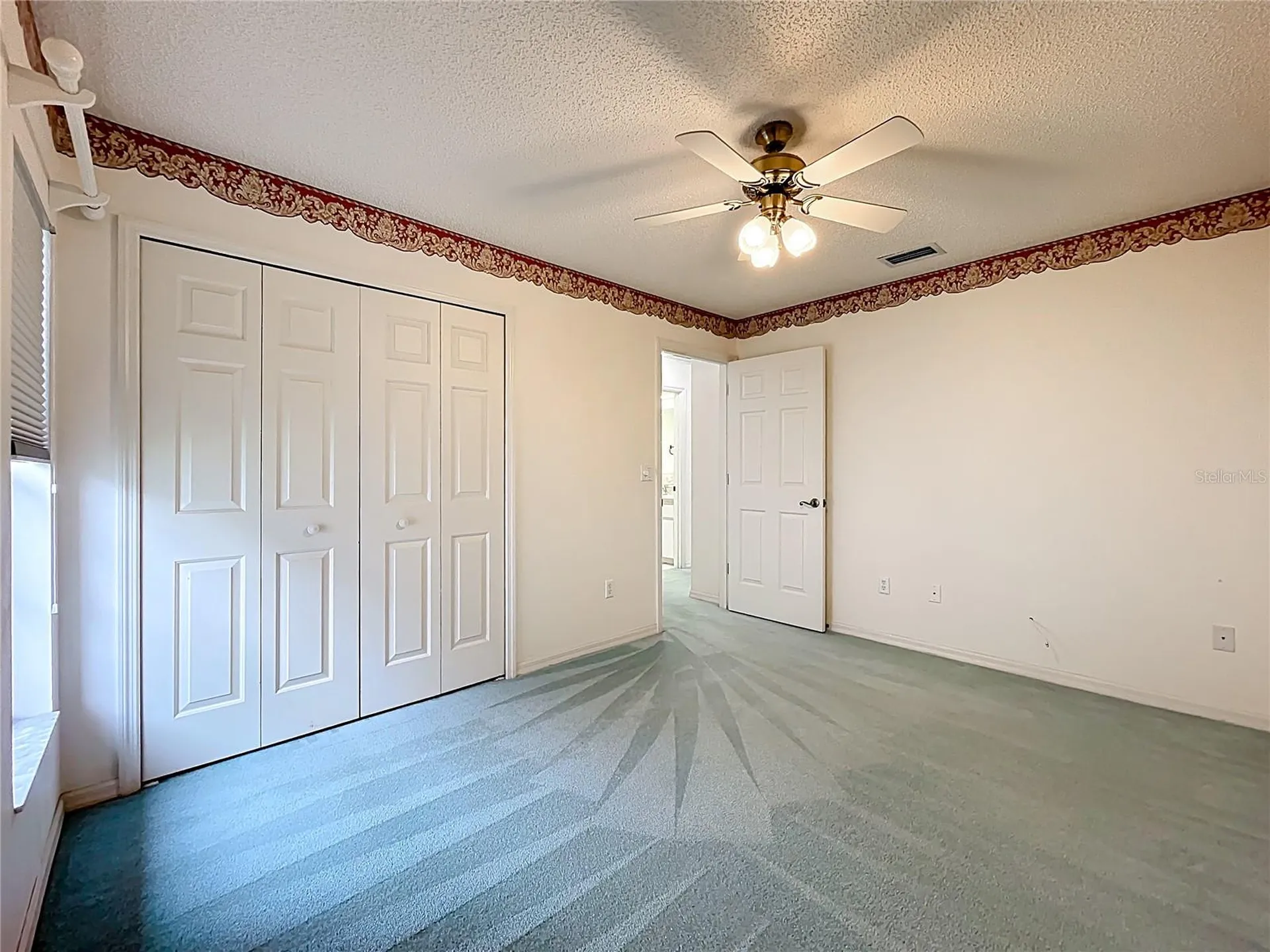 5518 Queen Victoria Drive Leesburg FL 34748
