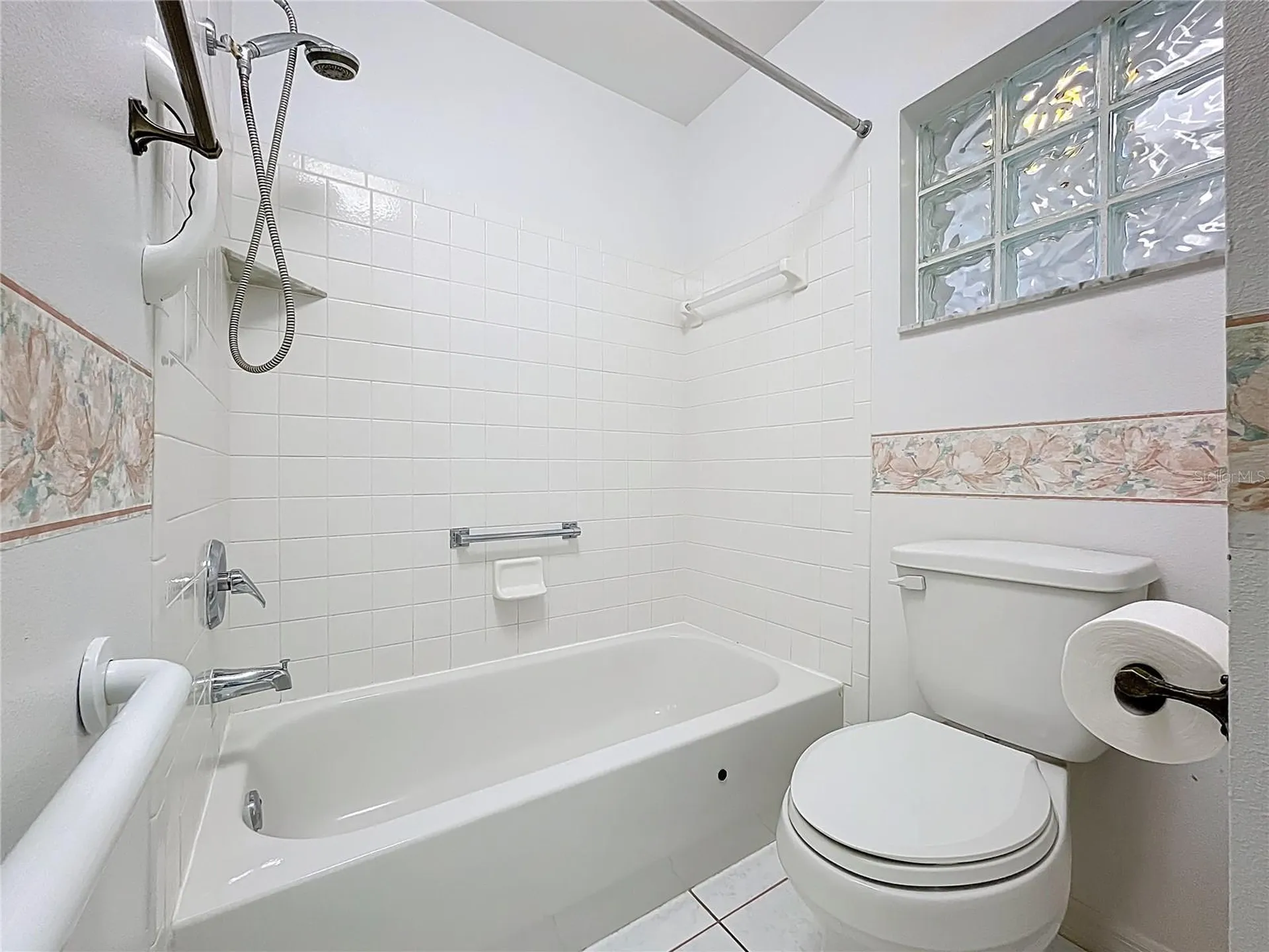 5518 Queen Victoria Drive Leesburg FL 34748