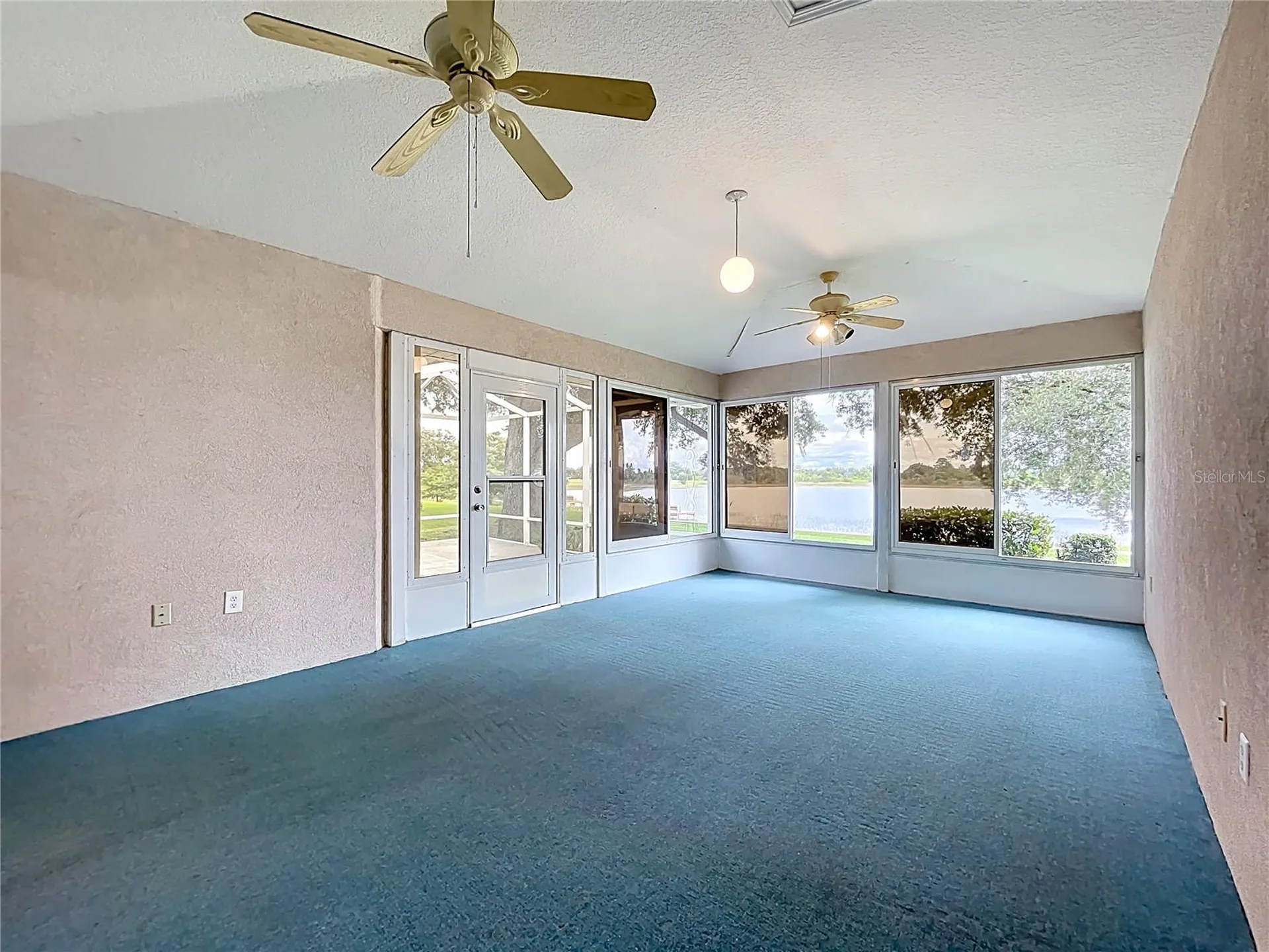 5518 Queen Victoria Drive Leesburg FL 34748