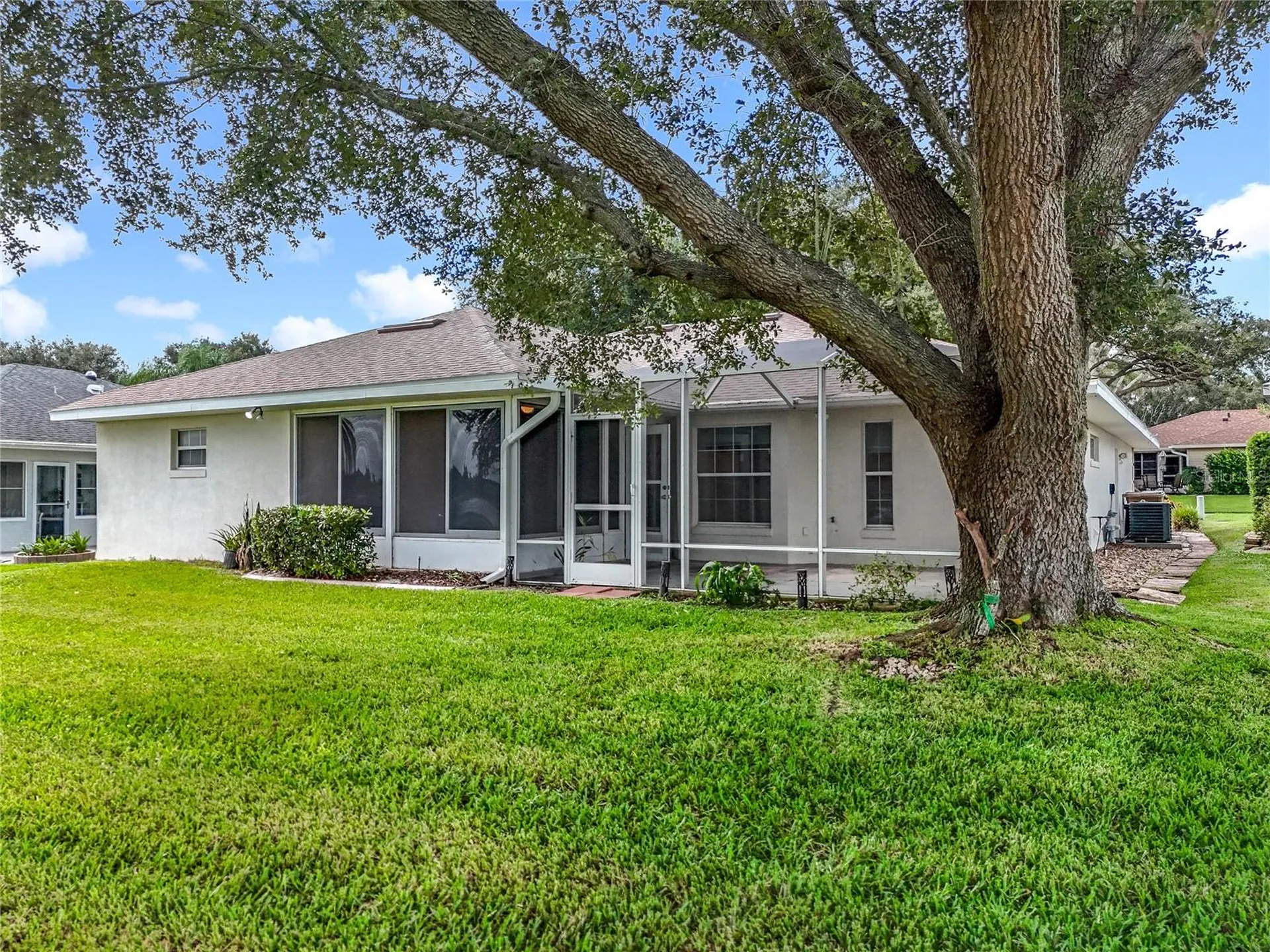 5518 Queen Victoria Drive Leesburg FL 34748