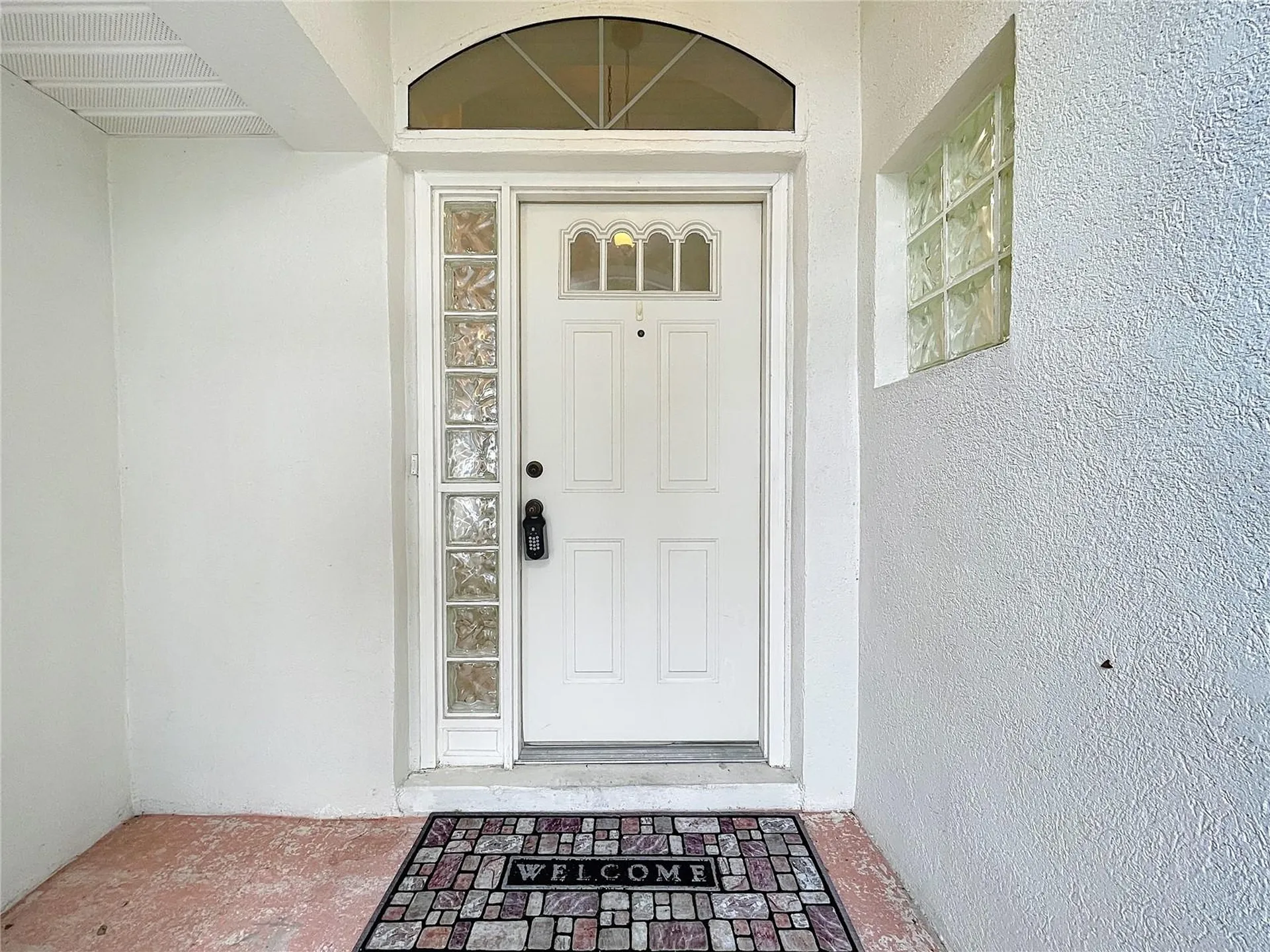 5518 Queen Victoria Drive Leesburg FL 34748