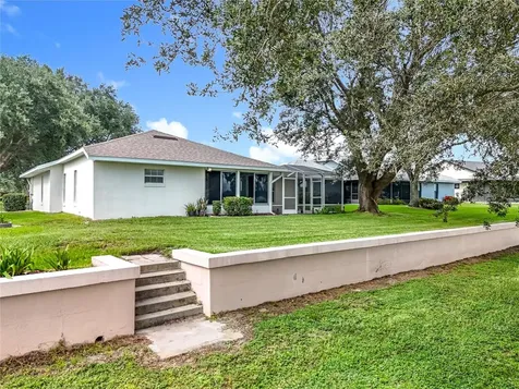 5518 Queen Victoria Drive Leesburg FL 34748