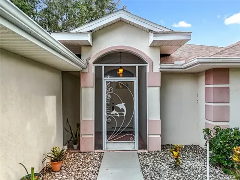 5518 Queen Victoria Drive Leesburg FL 34748